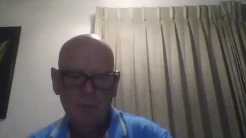 Snapshot of 304705449t chatting on December 2024 10:34:02 AM Peter online show from December 2024 10:34:02 AM