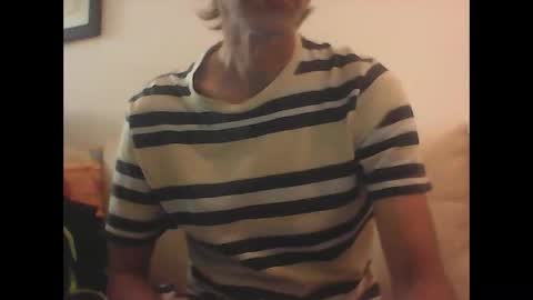 Snapshot of 34colombiano34 chatting on May 2026 10:44:02 AM 34colombiano34 online show from May 2026 10:44:02 AM