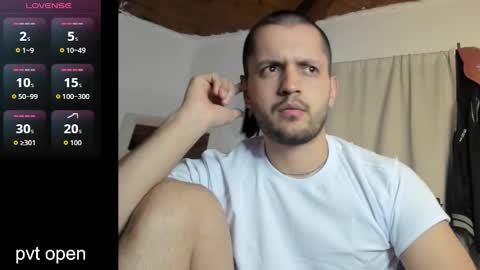 Alex THE BIG SNAKE DUDE online show from December 2025 02:29:01 AM