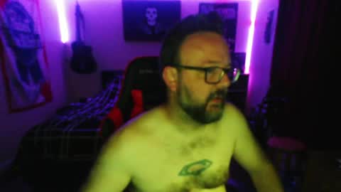 Snapshot of 3ndlessmike chatting on May 2026 10:43:02 AM 3ndlessmike online show from May 2026 10:43:02 AM