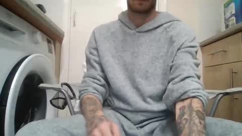 420feetloverr420 online show from September 2025 11:19:01 PM