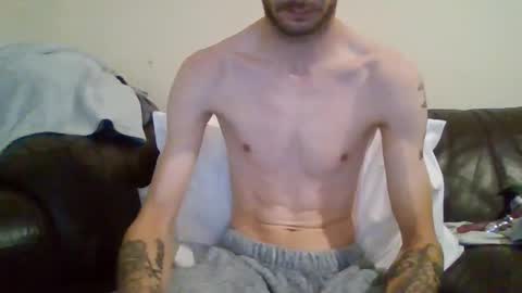 420feetloverr420 online show from September 2025 01:10:01 AM