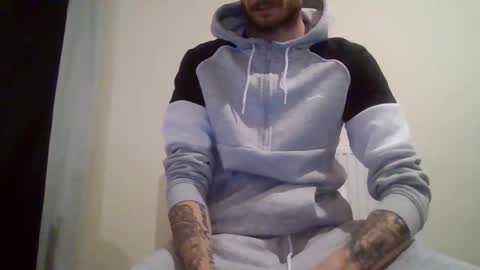 420feetloverr420 online show from October 2025 12:55:02 AM