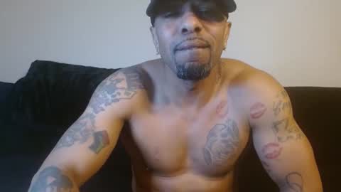 420flyguy online show from December 2024 09:39:02 AM