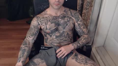 Snapshot of 420randomguy chatting on January 2025 11:40:01 PM Anomander Rake online show from January 2025 11:40:01 PM