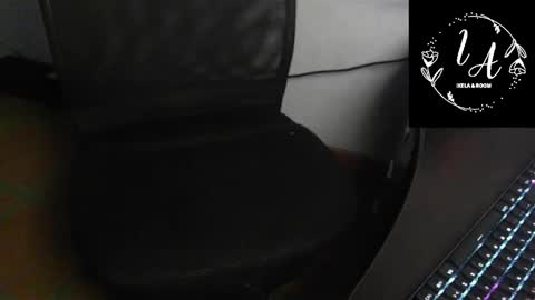 Ixela online show from February 2025 12:27:02 PM