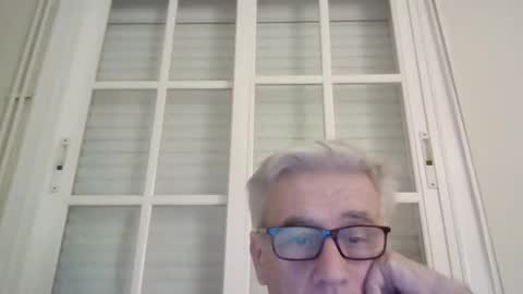 52artur online show from December 2024 10:39:01 PM