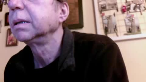 Snapshot of 64shorty chatting on February 2025 11:52:01 AM 64shorty online show from February 2025 11:52:01 AM