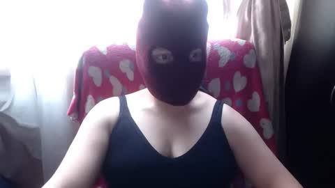 Snapshot of 666maskgirl chatting on June 2026 05:17:02 PM SHANNON online show from June 2026 05:17:02 PM