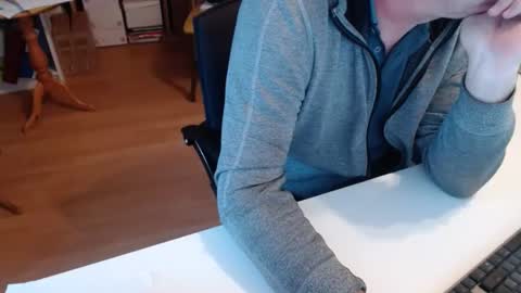 69pifpaf online show from December 2024 12:36:01 PM