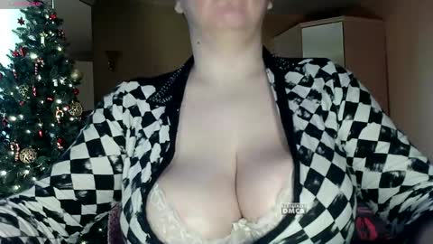 Snapshot of 6_dream_9 chatting on April 2026 05:56:01 AM 6_dream_9 online show from April 2026 05:56:01 AM