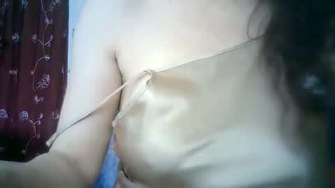 Lilu online show from February 2026 10:25:02 AM