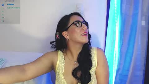 Scarlett online show from December 2024 06:27:01 AM