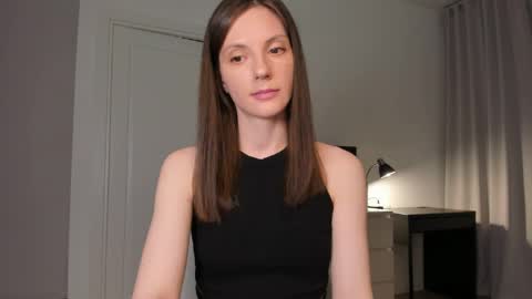 Anna online show from May 2026 07:54:02 PM