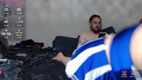 7inch hole punch online show from March 2026 05:02:02 AM