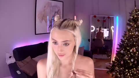 Loren Wood online show from January 2025 07:34:01 PM