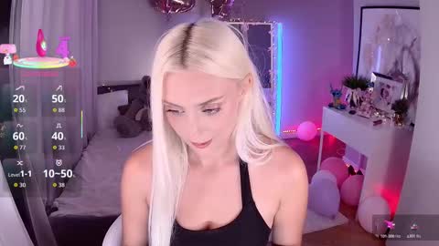 Loren Wood online show from December 2025 03:52:02 PM