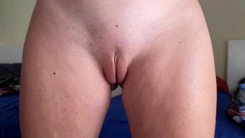 Mila online show from February 2025 10:48:02 AM