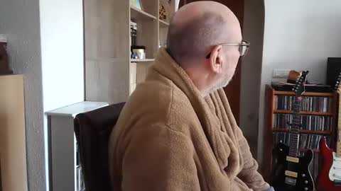  Papi  online show from February 2025 11:25:01 AM