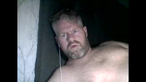 81jonnyx online show from March 2025 11:12:01 PM