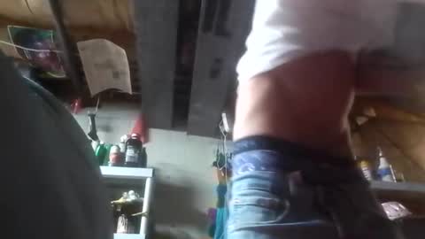 820life online show from October 2025 05:08:01 PM