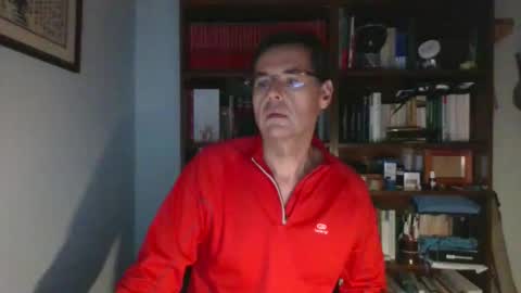 Snapshot of 8age chatting on October 2025 10:58:02 PM 8age online show from October 2025 10:58:02 PM