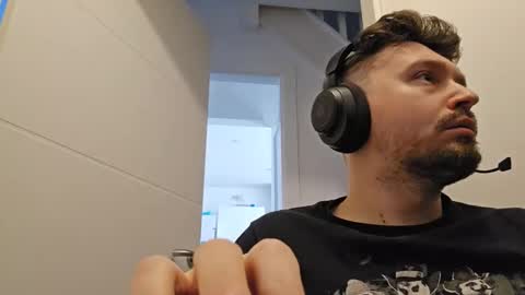 8inchdude93 online show from March 2026 08:08:02 AM