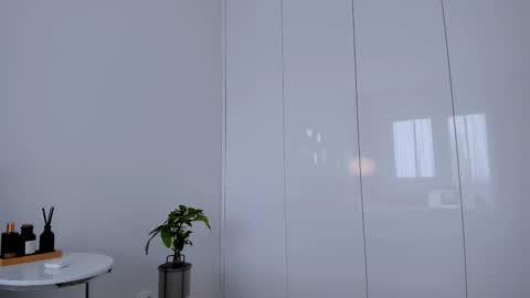 8selene online show from November 2025 07:51:02 AM