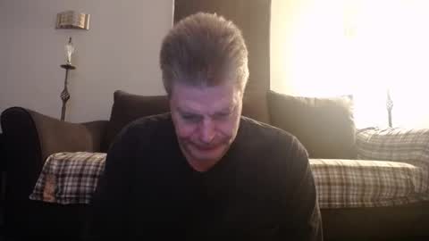 Snapshot of 989guy chatting on May 2026 10:48:02 PM 989guy online show from May 2026 10:48:02 PM