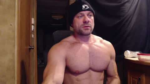 Snapshot of 9fat_inches chatting on December 2024 05:26:01 AM 9 fat inches online show from December 2024 05:26:01 AM