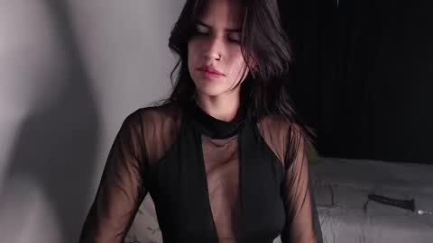 sofi 3 online show from September 2025 10:04:02 PM