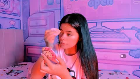 Alice  online show from December 2024 02:46:01 AM