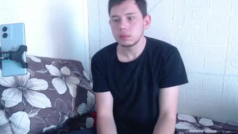 Snapshot of _a_k_i_ chatting on May 2026 02:13:01 PM Aki online show from May 2026 02:13:01 PM