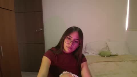 Snapshot of _abbyyyy_ chatting on May 2026 04:14:02 PM abby 3 online show from May 2026 04:14:02 PM