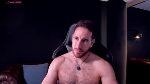 _adamcoper_ online show from April 2026 04:55:01 PM