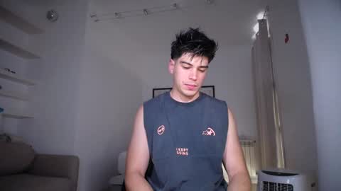 Snapshot of _aesthetic chatting on July 2026 10:39:01 AM _aesthetic online show from July 2026 10:39:01 AM