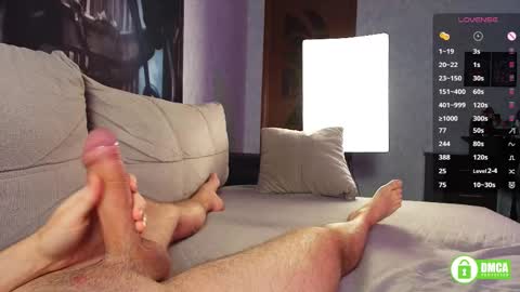 Snapshot of _alicegreen_ chatting on October 2025 04:09:02 AM Alice Green     online show from October 2025 04:09:02 AM