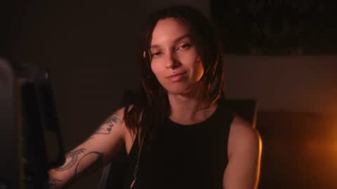 Snapshot of _alicemorrison_ chatting on June 2026 07:20:01 PM Alice Morrison Mistress Datura online show from June 2026 07:20:01 PM