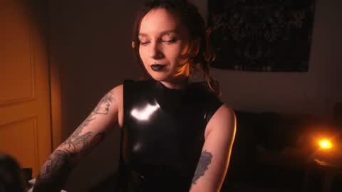Snapshot of _alicemorrison_ chatting on July 2026 07:20:01 PM Alice Morrison Mistress Datura online show from July 2026 07:20:01 PM