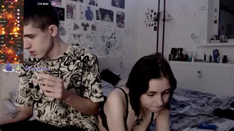 Snapshot of _alisa_in_wonderland chatting on December 2024 11:58:01 PM Charlotte and Alex online show from December 2024 11:58:01 PM