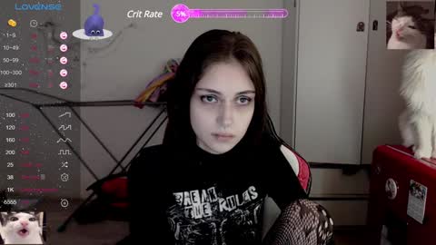 Snapshot of _alisa_in_wonderland chatting on February 2025 02:24:01 PM Charlotte and Alex online show from February 2025 02:24:01 PM