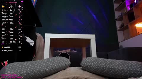 Mia online show from February 2025 04:33:01 PM