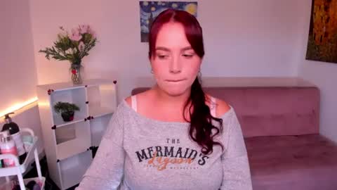 Snapshot of _allisontyler chatting on June 2026 08:46:01 PM Allison online show from June 2026 08:46:01 PM