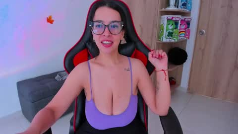 AMANDA online show from March 2025 03:45:02 PM