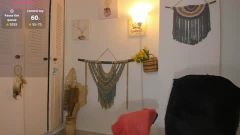 Snapshot of _anaruiz chatting on May 2026 01:03:01 AM Ana Ruiz online show from May 2026 01:03:01 AM