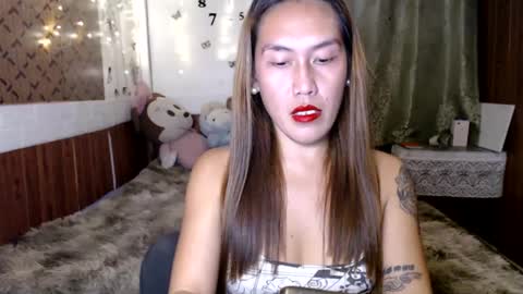 Pearl  online show from February 2025 12:57:02 PM