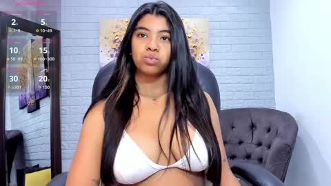 Snapshot of _anna_maria chatting on April 2026 07:42:01 PM online show from April 2026 07:42:01 PM
