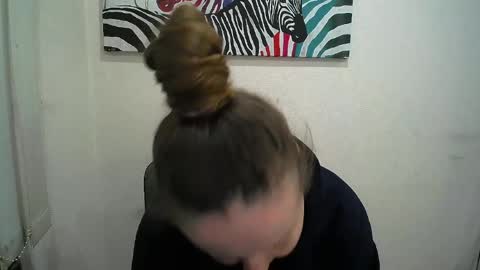 Anna online show from April 2026 06:22:02 AM