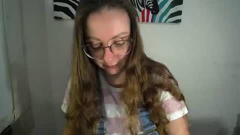 Snapshot of _annabelle_lee chatting on June 2026 06:46:01 AM Anna online show from June 2026 06:46:01 AM