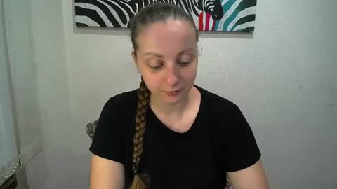 Snapshot of _annabelle_lee chatting on June 2026 06:18:02 AM Anna online show from June 2026 06:18:02 AM